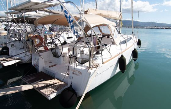 Sailboat JEANNEAU SUN ODYSEY 349 10.34m