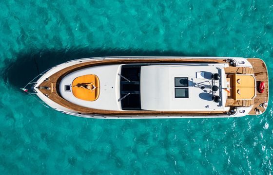 Motorboat Jaguar 72 2600hp