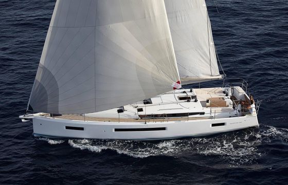 Sailboat Jeanneau Sun Odyssey 490 14.8m