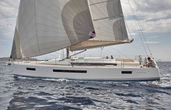 Sailboat Jeanneau Sun Odyssey 490 14.8m