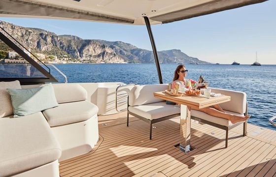 Catamaran Jeanneau m48 15m