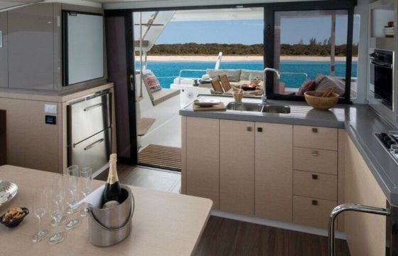Catamaran Fountaine Pajot Fountaine Pajot Lucia 40 - 3 cab. 11.73m