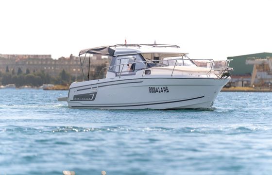 Motorboat Jeanneau Merry Fisher 795 200hp
