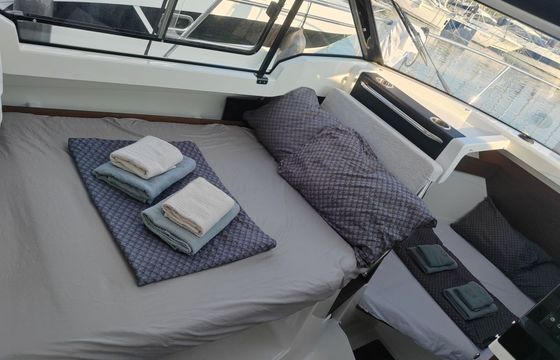 Motorboat Jeanneau Merry Fisher 795 200hp
