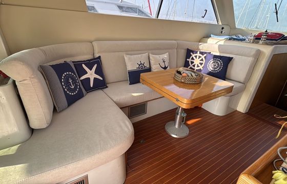 Motorboat Comar-Clanship 45 Fly 760hp