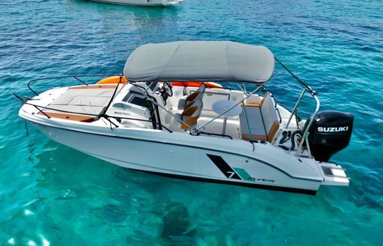 Motorboat Beneteau Flyer 7 200hp
