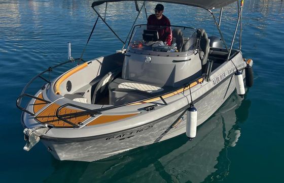 Motorboat Aqua24 S7 130hp