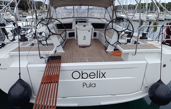 Sailboat Bénéteau Oceanis 51.1 - 5 + 1 cab. 15.94m