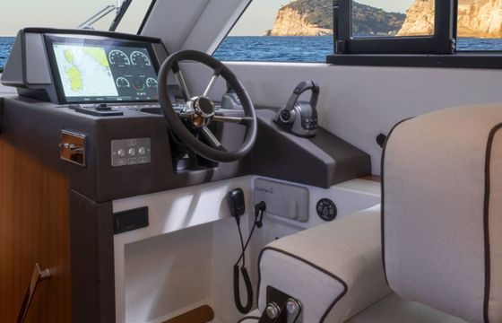 Motor yacht Solaris 48 Lobster 960hp