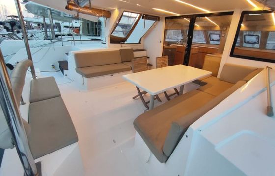 Catamaran Nautitech 46 Fly 13.79m