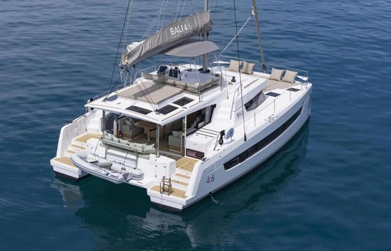 Catamaran Catana Group Bali 4.6 - 5 + 1 cab. 14m