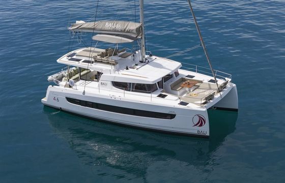 Catamaran Catana Group Bali 4.6 - 5 + 1 cab. 14m