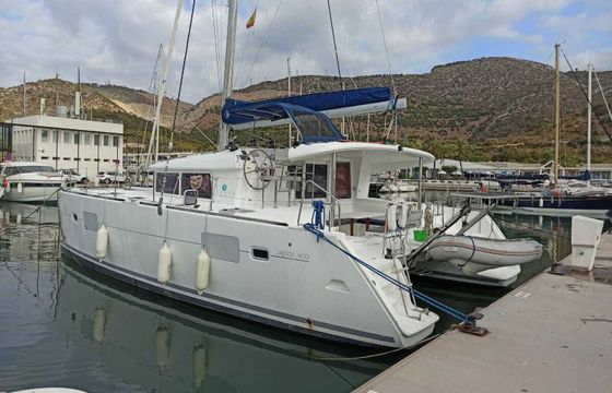 Catamaran Lagoon 400 12m