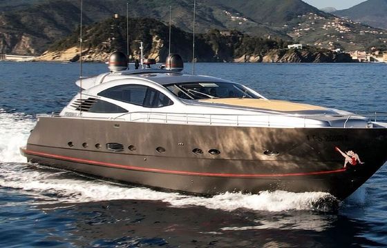 Motor yacht PERSHING 76 4060hp
