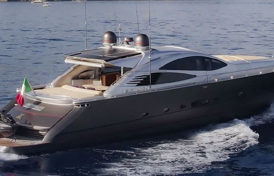 Motor yacht PERSHING 76 4060hp