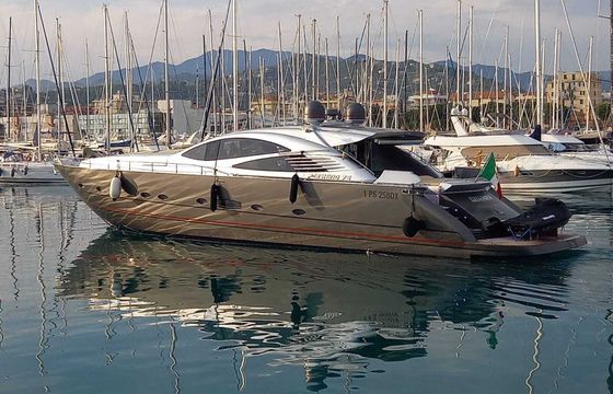 Motor yacht PERSHING 76 4060hp