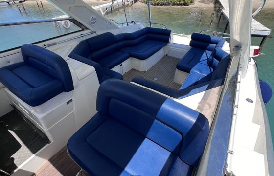 Motorboat Sunseeker White Eagle Cruises 700hp