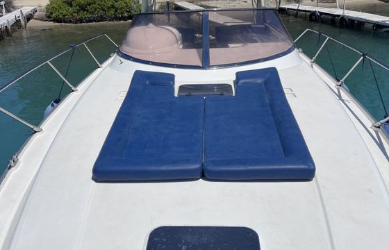 Motorboat Sunseeker White Eagle Cruises 700hp
