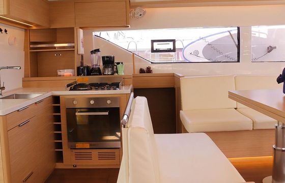 Catamaran Lagoon-Bénéteau Lagoon 51 - 6 cab. 15m