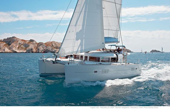 Catamaran Lagoon 400 S2 12m