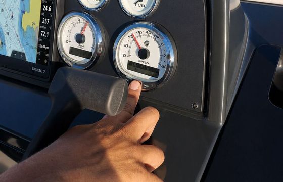Motorboat Quicksilver Activ 555 Open 115hp