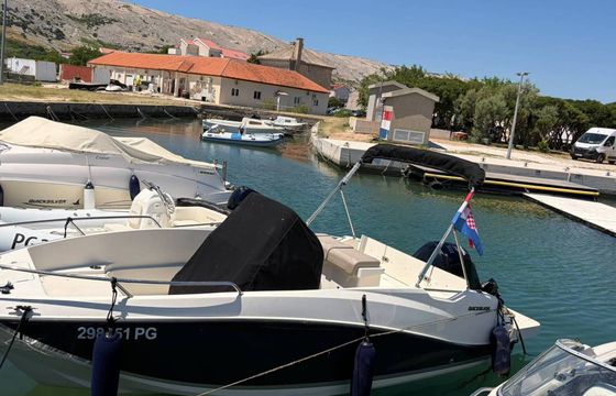 Motorboat Quicksilver Activ 555 Open 115hp