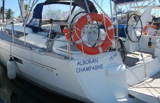 Sailboat Sun Odyssey 519 15m