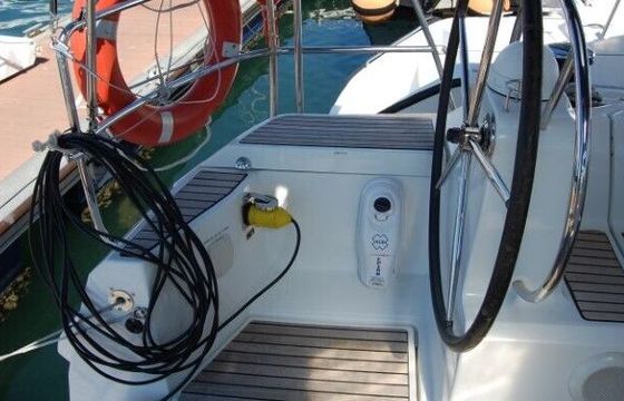 Sailboat Sun Odyssey 519 15m