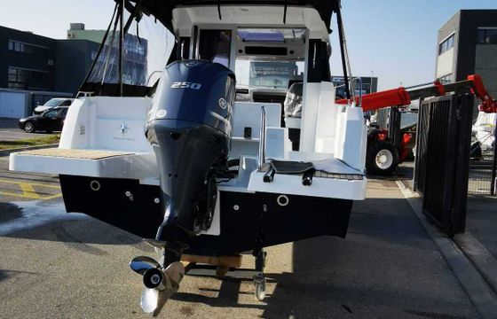 Motorboat Jeanneau Merry Fisher 795 250hp