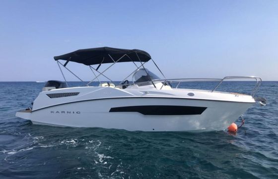 Motorboat Karnic Sl 651 200hp