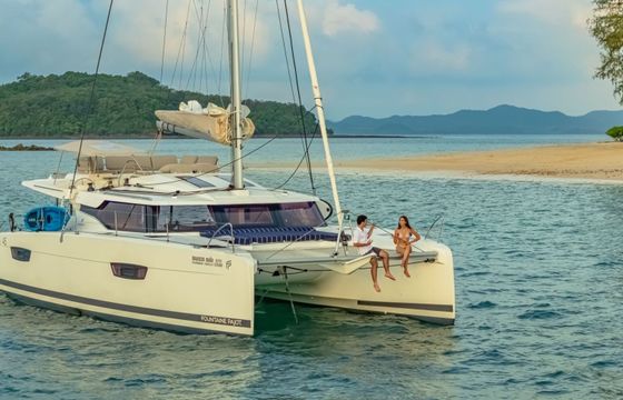 Catamaran Fountaine Pajot Elba 45 13.72m