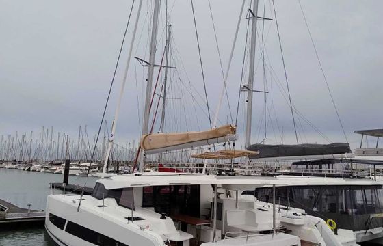 Catamaran Fountaine Pajot Fountaine Pajot New 44 Quatuor - 4 + 2 cab. 13m