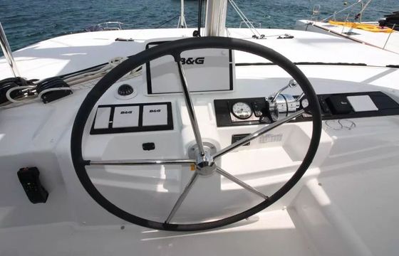 Catamaran Lagoon 46 13m