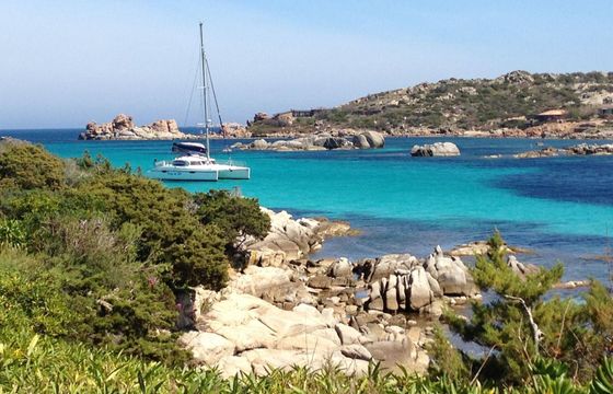 Catamaran FOUNTAINE PAJOT LAVEZZI 40 12m