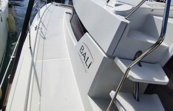 Catamaran Bali Bali 4.0 with watermaker 12.2m