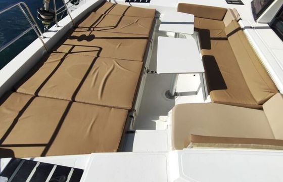 Catamaran Bali Bali 4.0 with watermaker 12.2m