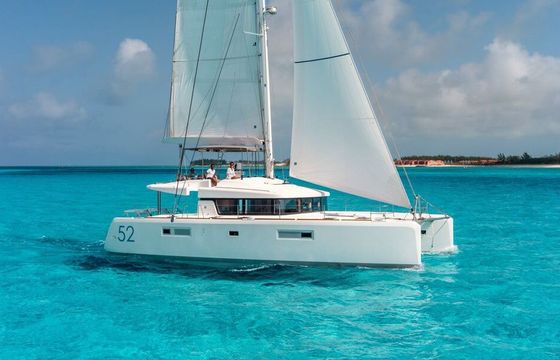 Catamaran LAGOON 52 F 15.84m