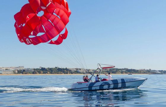 Motorboat Surfrider 920 440hp