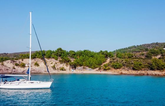 Sailboat Bavaria 44 14m