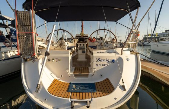 Sailboat Bavaria 44 14m