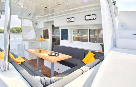 Catamaran Lagoon Lagoon 440 13.5m