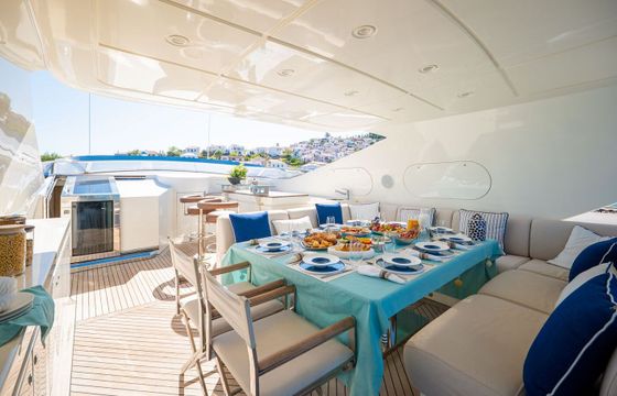 Motor yacht ISA YACHTS ISA 133 3650hp