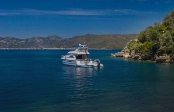 Motor yacht 2018 2018
