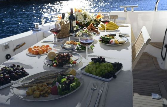 Motor yacht 2018 2018