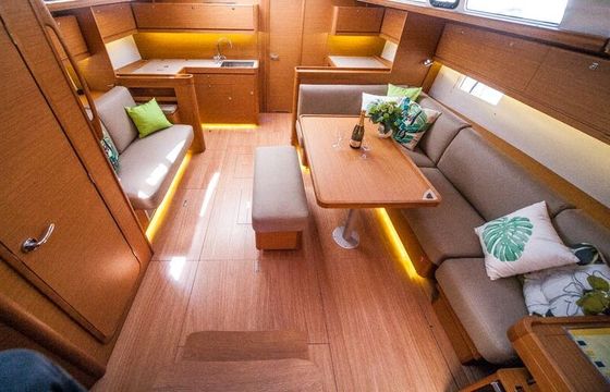 Sailboat DUFOUR 460 Grand Large  14.15m