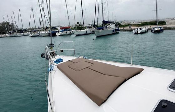 Sailboat Beneteau Oceanis 50 Family 14m