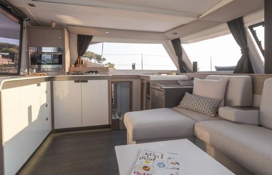 Catamaran Fountaine Pajot Fountaine Pajot Isla 40 - 4 + 1 cab. 11m
