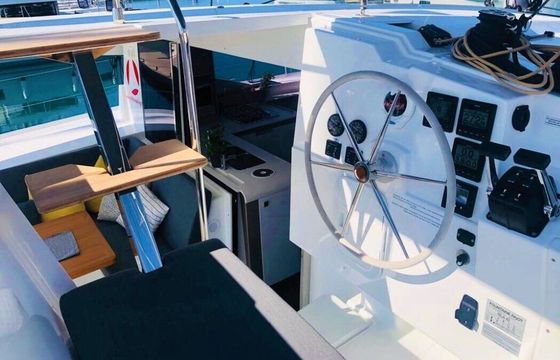 Catamaran Fountaine Pajot Fountaine Pajot Isla 40 - 4 + 1 cab. 11m