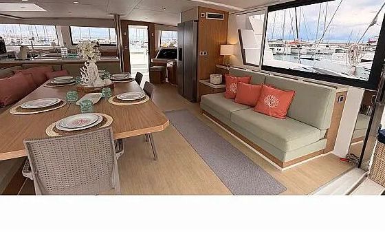 Catamaran Bali 5.4 italy 16m