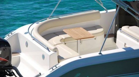 Motorboat Mingolla Brava 25 WA 250hp